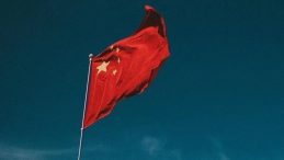 Tokyo&rsquo;da B&uuml;y&uuml;kel&ccedil;ilik Krizi: &Ccedil;inli Diplomatlara &Ouml;l&uuml;m Tehdidi