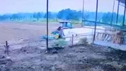 Toprak işleme makinesine sıkışan 11 yaşındaki Mehmet &ouml;ld&uuml;