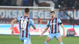 Trabzonspor&rsquo;da sarı kart alarmı; g&ouml;zler Galatasaray derbisinde