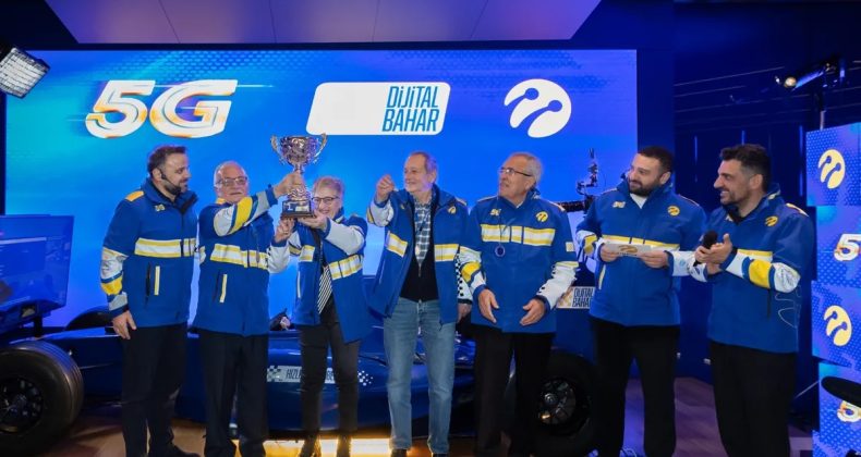 Turkcell&rsquo;den Yaşlılara Saygı Haftası&rsquo;na &ouml;zel "Dijital Bahar B&uuml;y&uuml;k Yarış" etkinliği