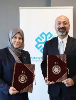 TÜRGEV ile Türkiye Maarif Vakfı arasında uluslararası eğitim işbirliği protokolü imzalandı