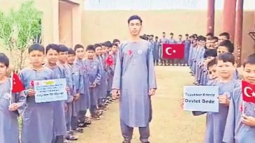 T&uuml;rkmen &Ccedil;ocuklardan Bayramlık Teşekk&uuml;r&uuml;