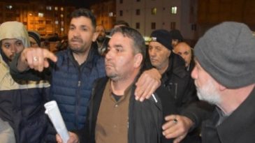 Umreye g&ouml;t&uuml;receğiz diye dolandırdılar&hellip; Sivas'ta 125 kişi polise başvurdu
