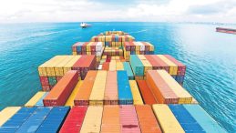 &Uuml;&ccedil; yılda 5 milyar dolarlık yatırım yolda