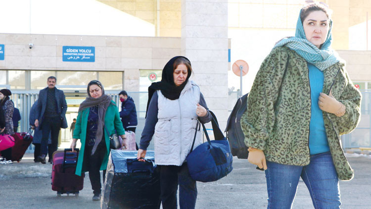 Van Turizminde 'Savaş' Düşüşü