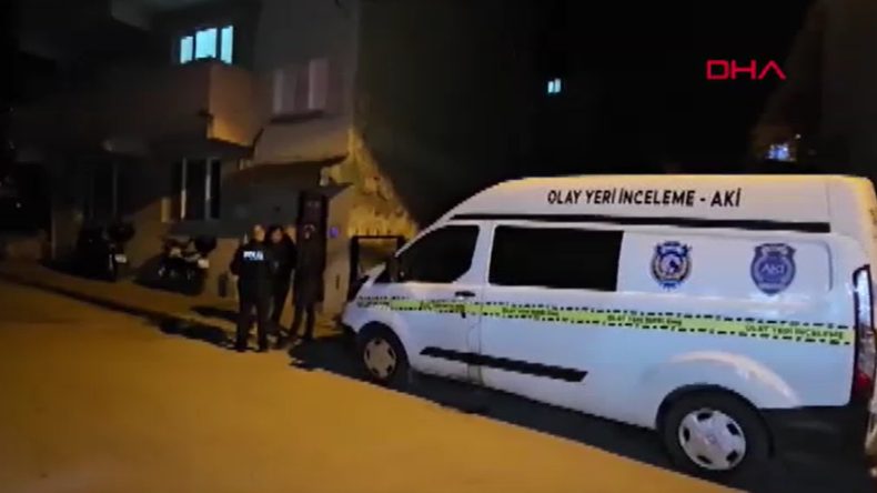 Vatandaşları dolandırdığı ileri s&uuml;r&uuml;len emlak&ccedil;ı, evinde &ouml;l&uuml; bulundu