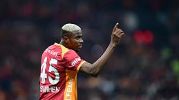Victor Osimhen g&uuml;n sayıyor!