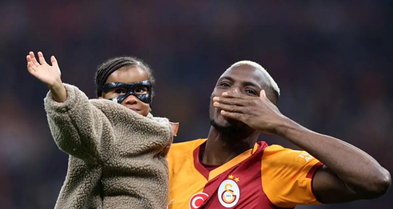 Victor Osimhen&rsquo;den Liverpool R&ouml;vanşı &Ouml;ncesi Net Mesaj!