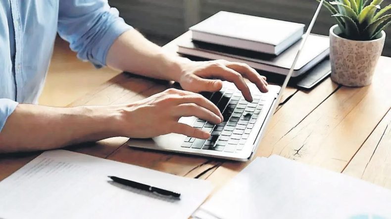 Yapay zek&acirc;ya tez yazdıran yandı