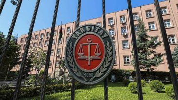 Yargıtay Başsavcılığı&rsquo;ndan &lsquo;emekli amiraller bildirisi&rsquo; talebi: Beraat onansın