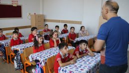 Yarın t&uuml;m okullarda ders olarak işlenecek: Ama&ccedil; 'tehlikeye' karşı bilin&ccedil; kazandırmak