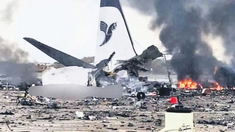 Yolcu Uçağını Bile Vurdular