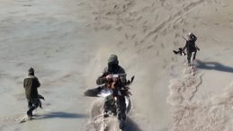 Y&uuml;zs&uuml;zl&uuml;ğ&uuml;n b&ouml;ylesi! Su&ccedil;&uuml;st&uuml; yakalanınca ekiplere ve drona ateş a&ccedil;tılar