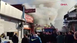 Zeytinburnu Demirciler Sitesi'nde Yangın &Ccedil;ıktı