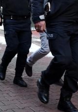 17 İlde Flaş Dolandırıcılık Operasyonu: 180 Ş&uuml;pheli Yakalandı!