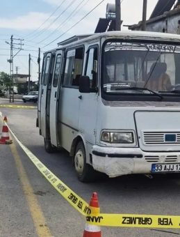 2 Yaşındaki &Ccedil;ocuk, Babasının Kullandığı Minib&uuml;s&uuml;n &Ccedil;arpması Sonucu Hayatını Kaybetti