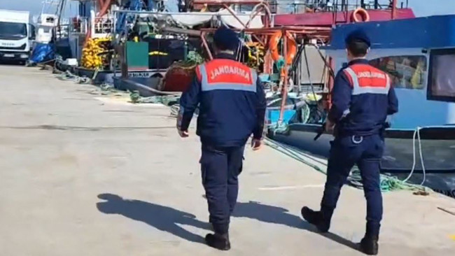 24 ilde g&ouml;&ccedil;men ka&ccedil;ak&ccedil;ılığı operasyonu: 89 tutuklama