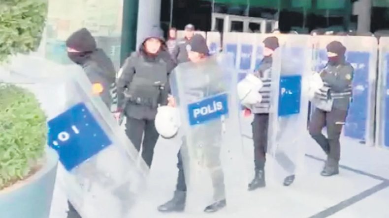 4.5 Milyon Lira Valizde Bulundu