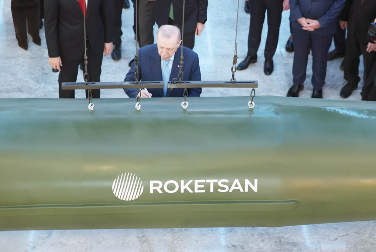 TAYFUN Füzesi İmzası