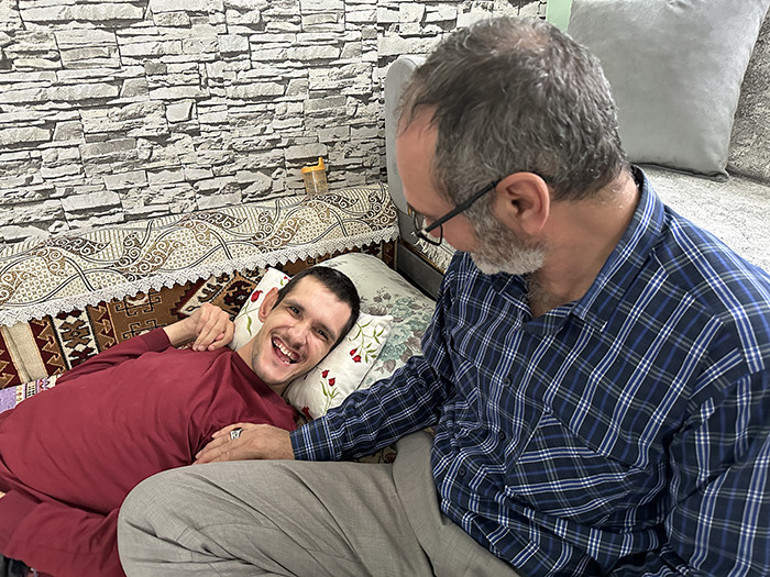 Muhammed'in dışarı bakma anı