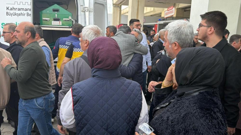 Ayla Kara'nın Cenazesi