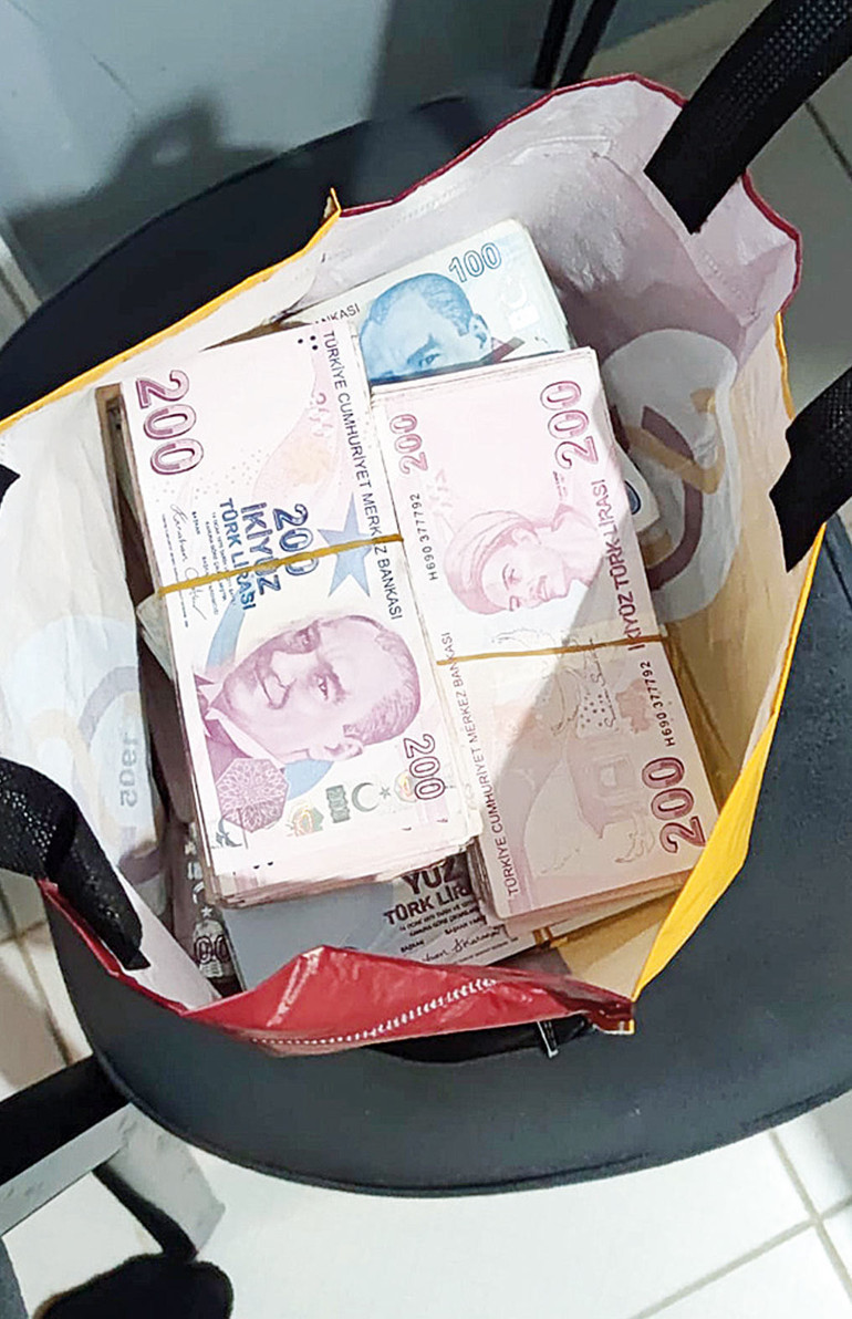 Karaborsa Bilet Operasyonu