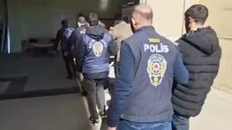 8 ilde birden d&uuml;ğmeye basıldı… Bungalov dolandırıcılığı operasyonu: 9 ş&uuml;pheli tutuklandı