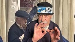 Acil servisteki g&ouml;r&uuml;nt&uuml;s&uuml; sosyal medyada viral olmuştu | Nazım Amca konuştu: Acımı hafifletiyor