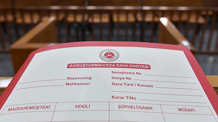 Adalar Adliyesi'nde adli emanetten silah &ccedil;alan katip hakkında istenen ceza belli oldu