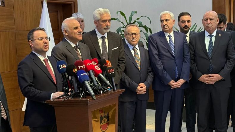 Adalet Bakanı Akın G&uuml;rlek: Diyarbakır son 40 yılın en huzurlu ve en g&uuml;venli d&ouml;nemlerinden birini yaşıyor