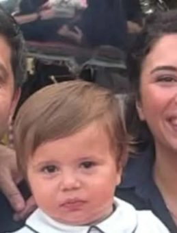 Adalet Komisyonu Başkanı T&uuml;rker&rsquo;in acı g&uuml;n&uuml;: Boğazına &ccedil;ilek ka&ccedil;an 2,5 yaşındaki oğlu hayatını kaybetti