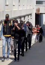 Adana'da Masaj Salonlarına Fuhuş Operasyonu: 9 Tutuklama