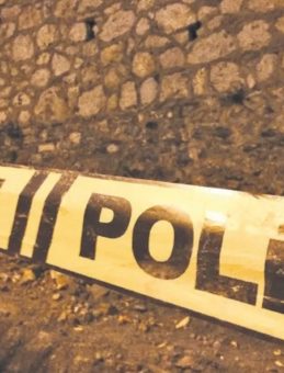 Ağabey Kardeşinin Boğazını Kesti