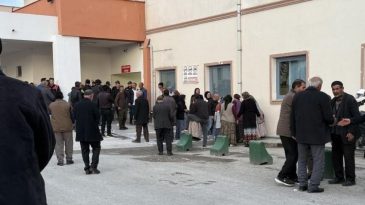 Aile arasındaki kavga kanlı bitti: 2 ölü, 6 yaralı
