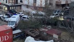 Aile faciası: 2 &ouml;l&uuml;, 1 yaralı