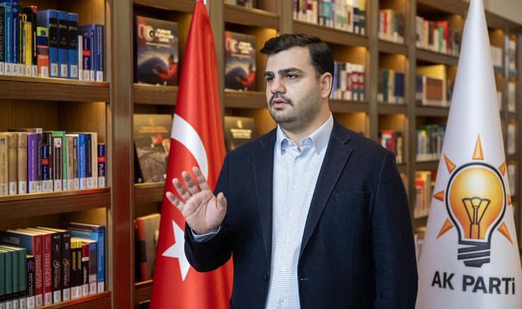 AK Parti Genel Sekreteri İnan'dan &ccedil;ocuklara y&ouml;nelik sosyal medya d&uuml;zenlemesine ilişkin a&ccedil;ıklama