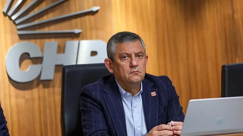 AK Parti'den &Ouml;zg&uuml;r &Ouml;zel'e peş peşe tepki: CHP&rsquo;deki &ccedil;apsızlığın en net vesikasıdır