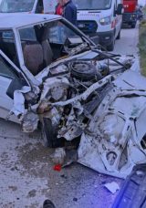 Aksaray'da Feci Kaza: 2 Otomobil &Ccedil;arpıştı! 4 Yaralı