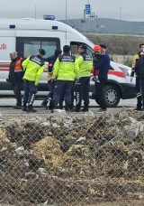 Aksaray'da Tur Otob&uuml;s&uuml; Devrildi! &Ccedil;ok Sayıda Yaralı Var