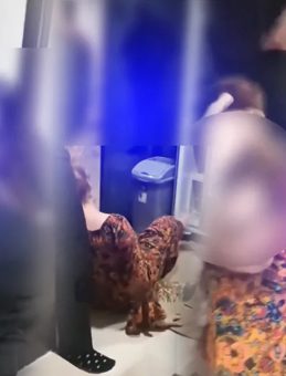 Aksaray&rsquo;da bir kadın eşini komşusuyla yakaladı: Sadece bir şey istemeye gelmiştim