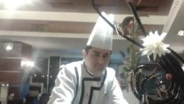 Alanya&rsquo;da Bah&ccedil;ede &Ccedil;alışırken Fenalaşan Adam Hayatını Kaybetti
