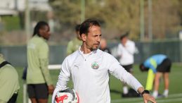 Alanyaspor, Trabzonspor ma&ccedil;ı mesaisine başladı!