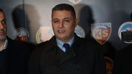 Ali G&uuml;rb&uuml;z: "Fenerbah&ccedil;e'nin şampiyon olacağına inanıyoruz"