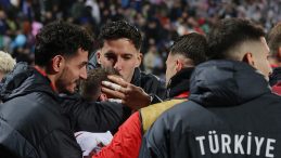 Altay Bayındır: Hedefimiz D&uuml;nya Kupası&rsquo;nı almak!