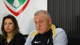 Amed Sportif Faaliyetler&rsquo;de Mesut Bakkal d&ouml;nemi sona erdi