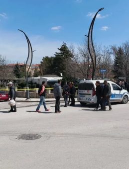 Ankara'da Feci Kaza: 3 Yaşındaki &Ccedil;ocuğa Kamyonet &Ccedil;arptı! Kurtarılamadı&hellip;