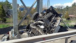 Ankara'dan korkun&ccedil; g&ouml;r&uuml;nt&uuml;ler! Otob&uuml;s &uuml;st ge&ccedil;ide &ccedil;arptı: 5 kişi hayatını kaybetti