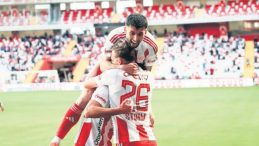 Antalya 3 puanı 20 dakika aldı