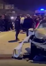 Antalya&rsquo;da Can Pazarı! Feci Kazada Ara&ccedil; İkiye Ayrıldı: &Ouml;l&uuml; ve Yaralılar Var!