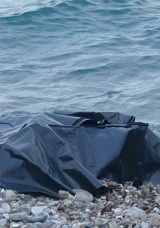 Antalya&rsquo;da Denize Giren Adamın Cansız Bedeni Saatler Sonra Bulundu